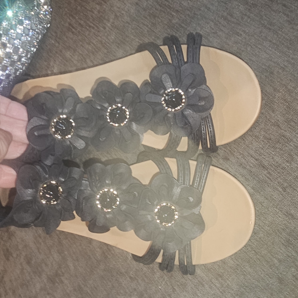 Elegant Black Floral Women's Sandals